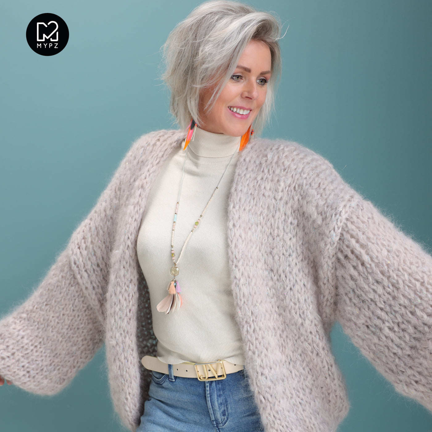 Breipatroon – MYPZ short basic chunky cardigan Sparkling No15 (ENG-NL-DE)