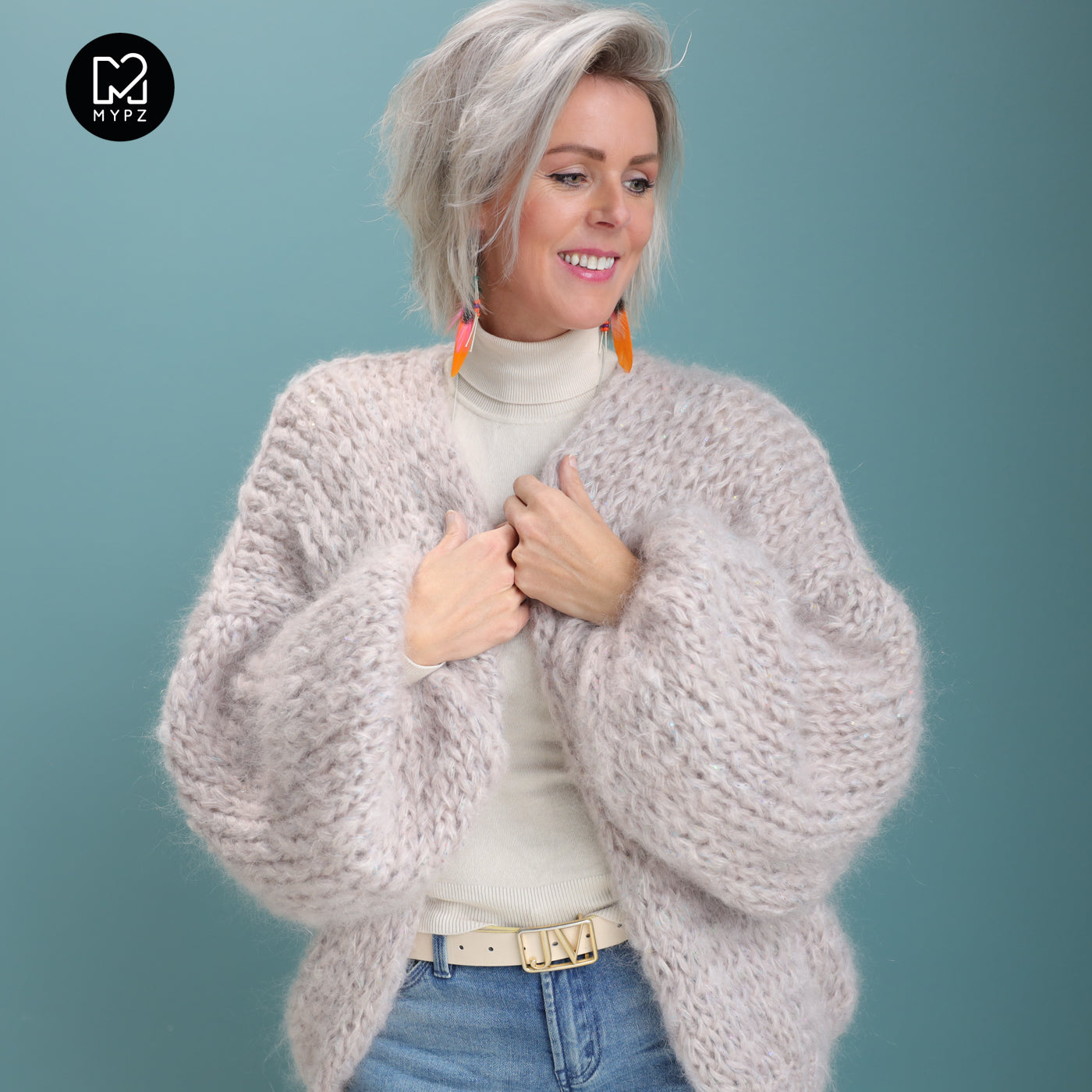 Breipatroon – MYPZ short basic chunky cardigan Sparkling No15 (ENG-NL-DE)