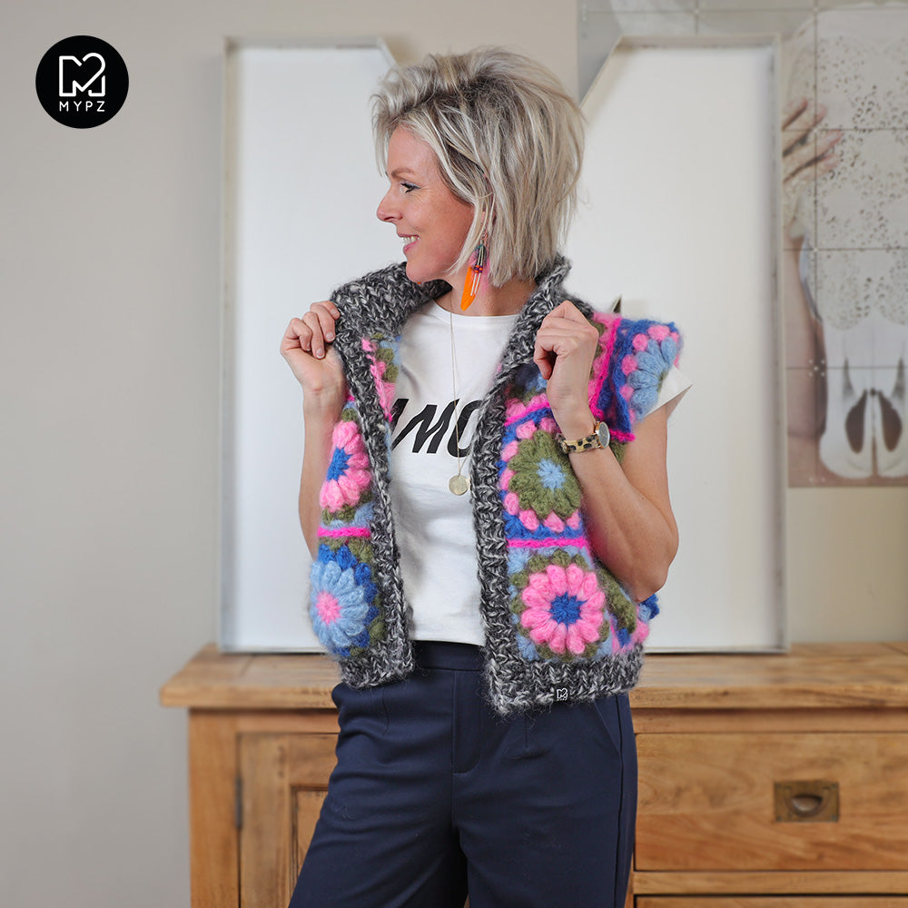 Crochet kit - MYPZ 3D Granny Gilet PinkyBlue (ENG-NL)