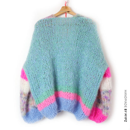 Knitting Kit – Chunky Mohair Cardigan Flowerfields No.12 (ENG-NL)