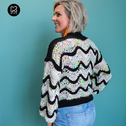 Breipakket – MYPZ Wave Trui Happy Black No.6 (ENG-NL)