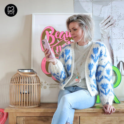 Breipatroon – MYPZ Chunky Bomber vest Tulpen Blauw No.9 (ENG-NL)